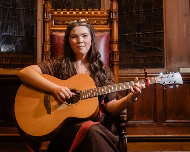 Singer-songwriter and musician, Amy Meehan