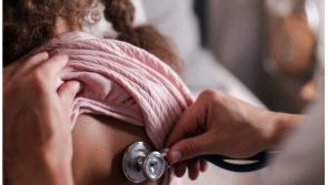 National: 'Unacceptable' - Nearly 300 children in hospital without a bed in October 