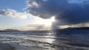 A mainly dry day with sunny spells today in Donegal, with rain possible later