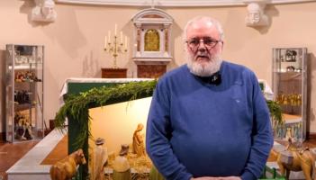 Father Eamonn Kelly invites people to cribs exhibition in Raphoe
