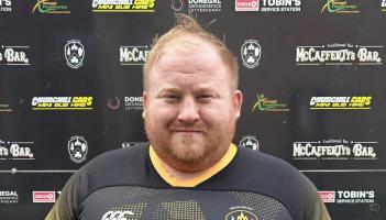 Letterkenny Rugby Club strengthens senior squad with the signing of Lee McLaughlin