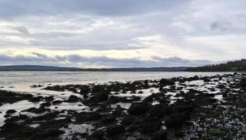 A little chilly Saturday morning in Donegal with sunny spells and scattered showers