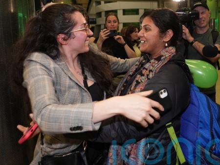 &lsquo;So happy to be home&rsquo;: Passengers of second plane from Dubai return to Ireland