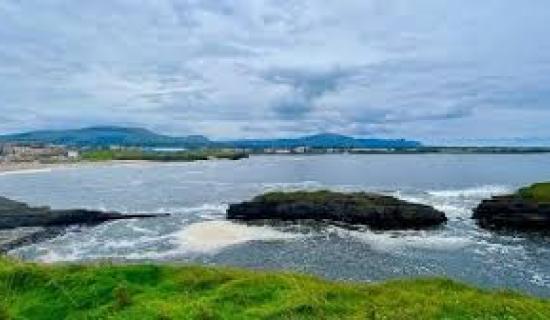 Monday in Donegal will be a mostly cloudy day with outbreaks of rain and drizzle