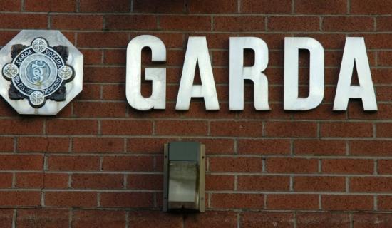 Stolen car loaded onto&nbsp; car transporter in Letterkenny housing estate