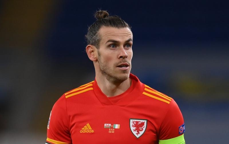 Ex-Real Madrid and Spurs star spotted on renowned Irish golf course