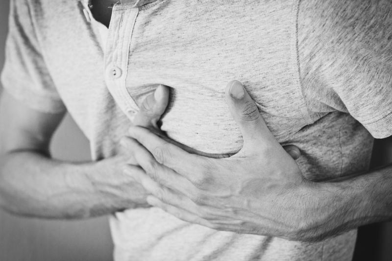 National: Symptoms of Long Covid to watch out for as thousands of people are struck with illness