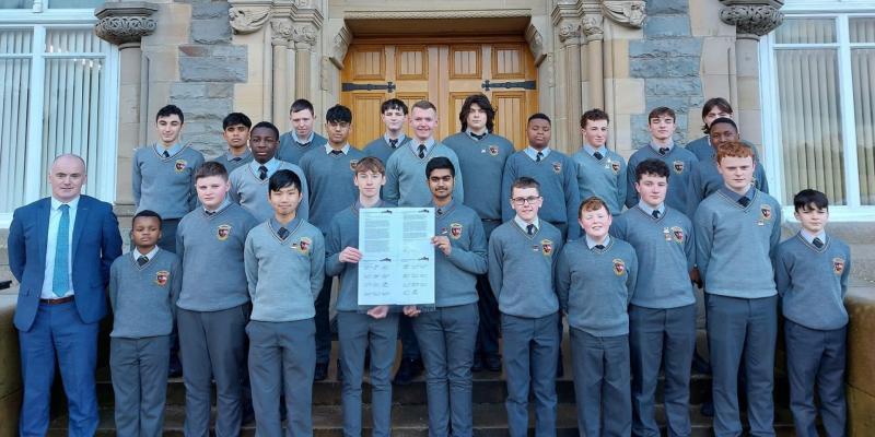 St Eunan's College students raise concerns over inadequate facility to Minister 