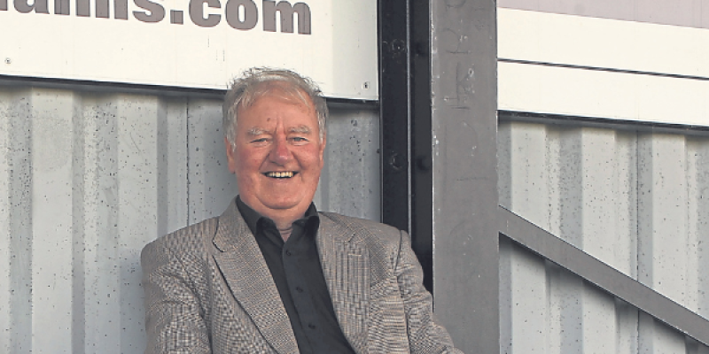 FAI remembers Dessie Kelly with tribute at Ireland-Greece game