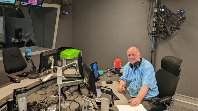 Documentary tunes into Donegal’s 1980s pirate radio stations