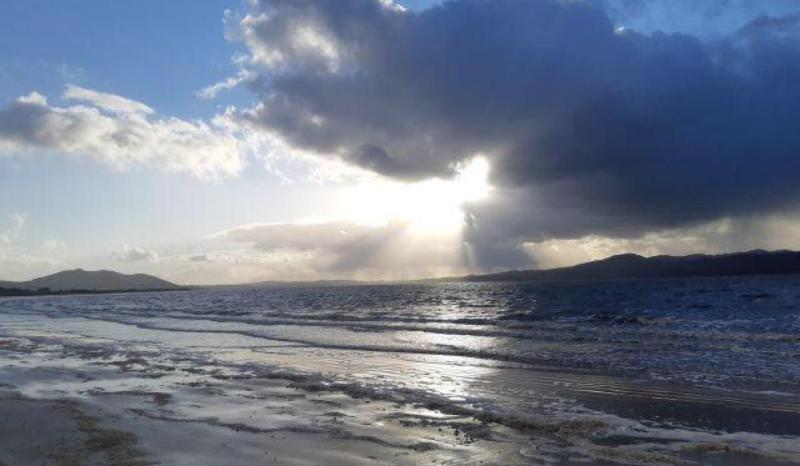  Outbreaks of rain and drizzle for Donegal today, with a drier but cloudier evening