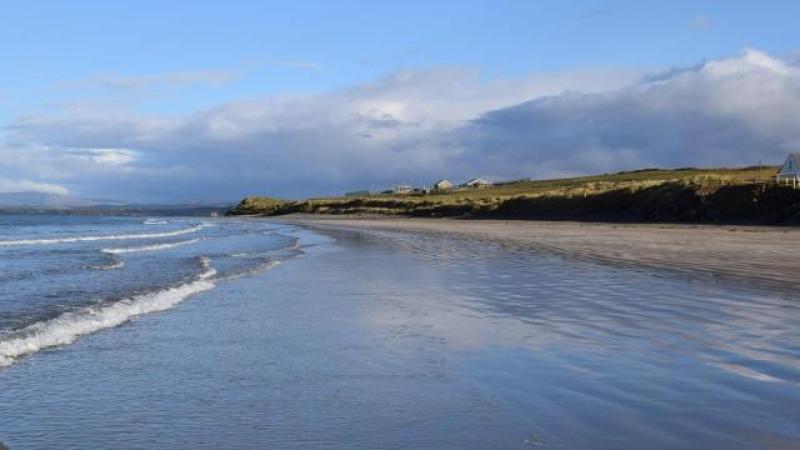 Warm and humid - emperatures to soar in Donegal today 