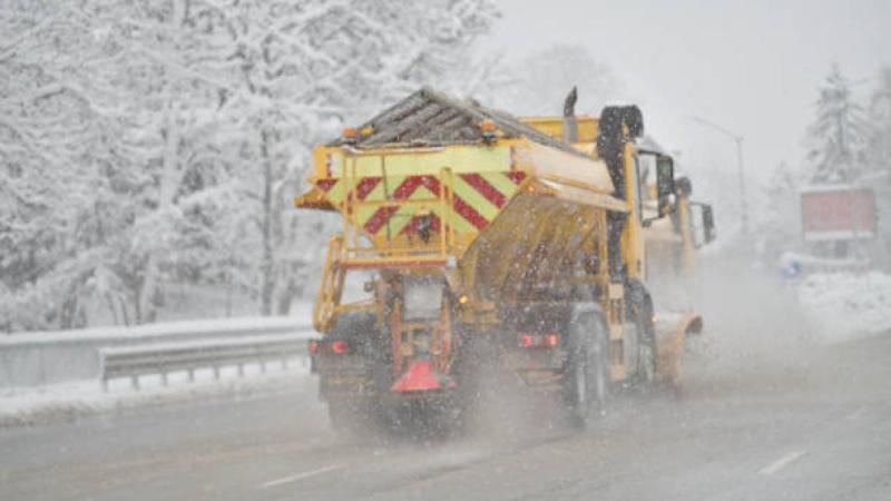 Gritters to be in operation on Donegal roads as temperatures drop to below freezing