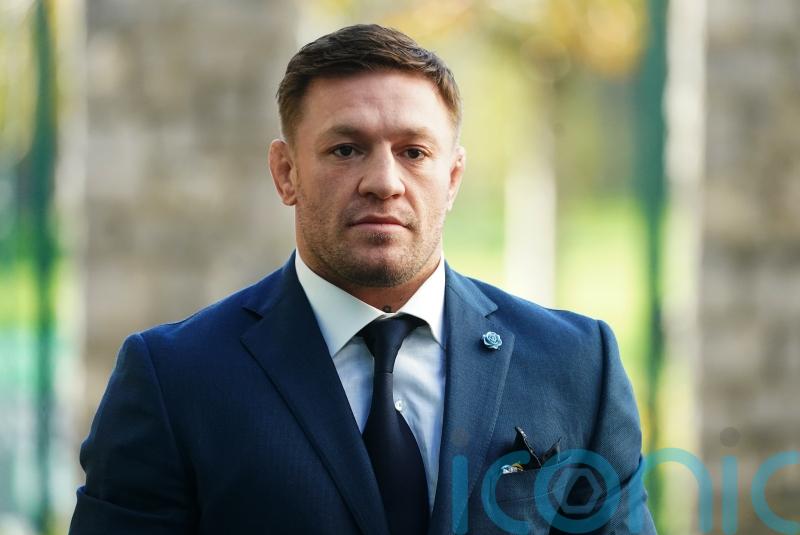 Conor McGregor donates 10,000 euro to children&rsquo;s heart centre