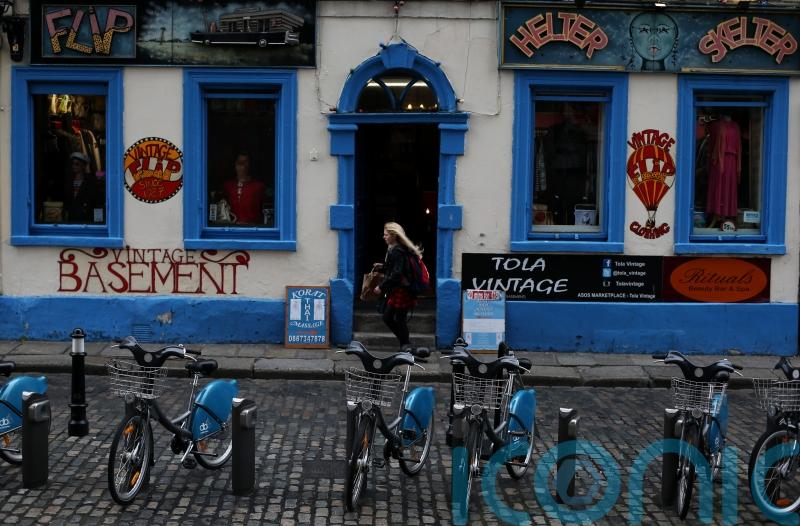 How to do vintage shopping like a professional stylist