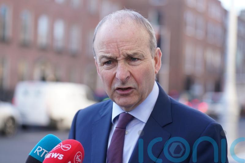 Reports consultant referred patients to private clinic should be ‘followed up’