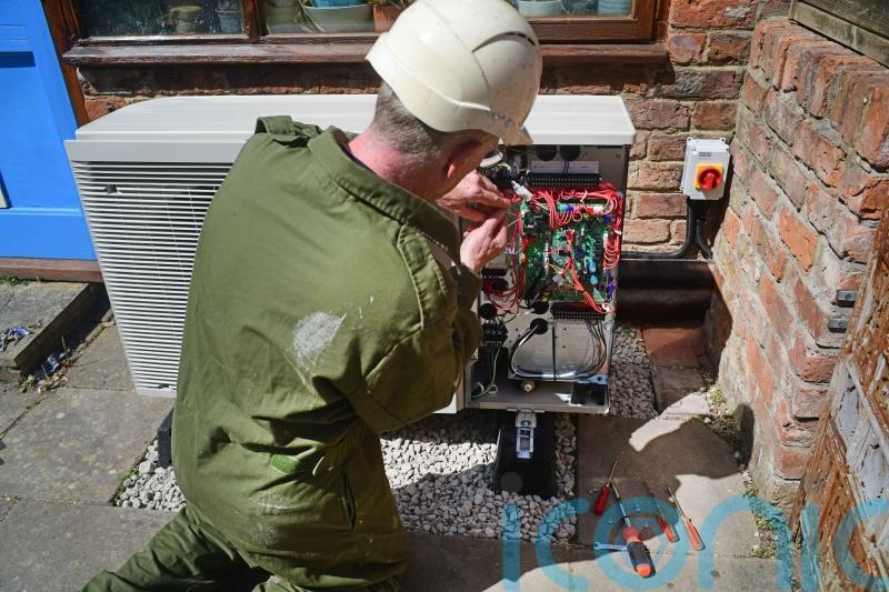 Ireland &lsquo;lagging considerably&rsquo; behind targets for heat pumps and retrofits